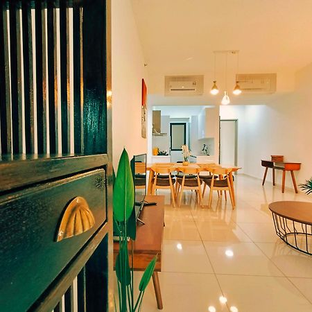 Beacon Executive Suite At Georgetown For 10Pax And 2 Bed Room Esterno foto