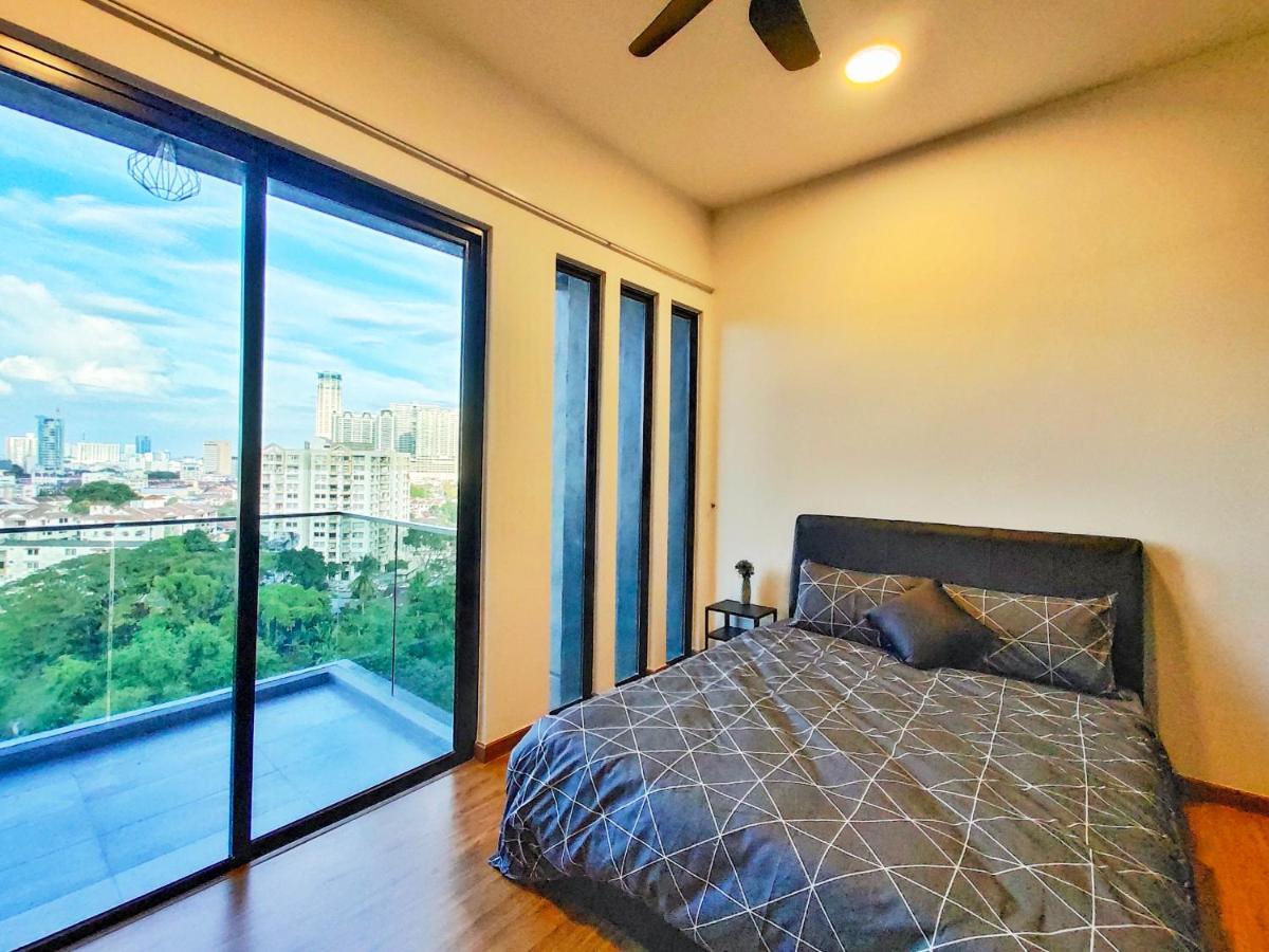 Beacon Executive Suite At Georgetown For 10Pax And 2 Bed Room Esterno foto