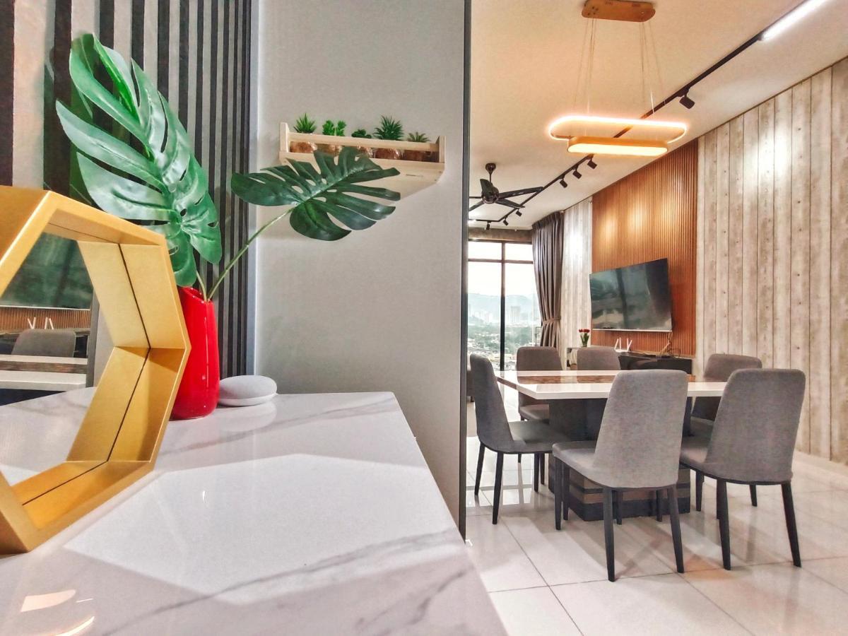 Beacon Executive Suite At Georgetown For 10Pax And 2 Bed Room Esterno foto